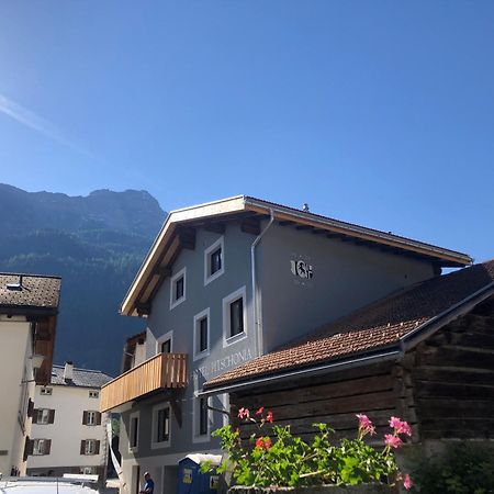 Appart Hotel Pitschonia Self Check-In Andeer Exteriör bild