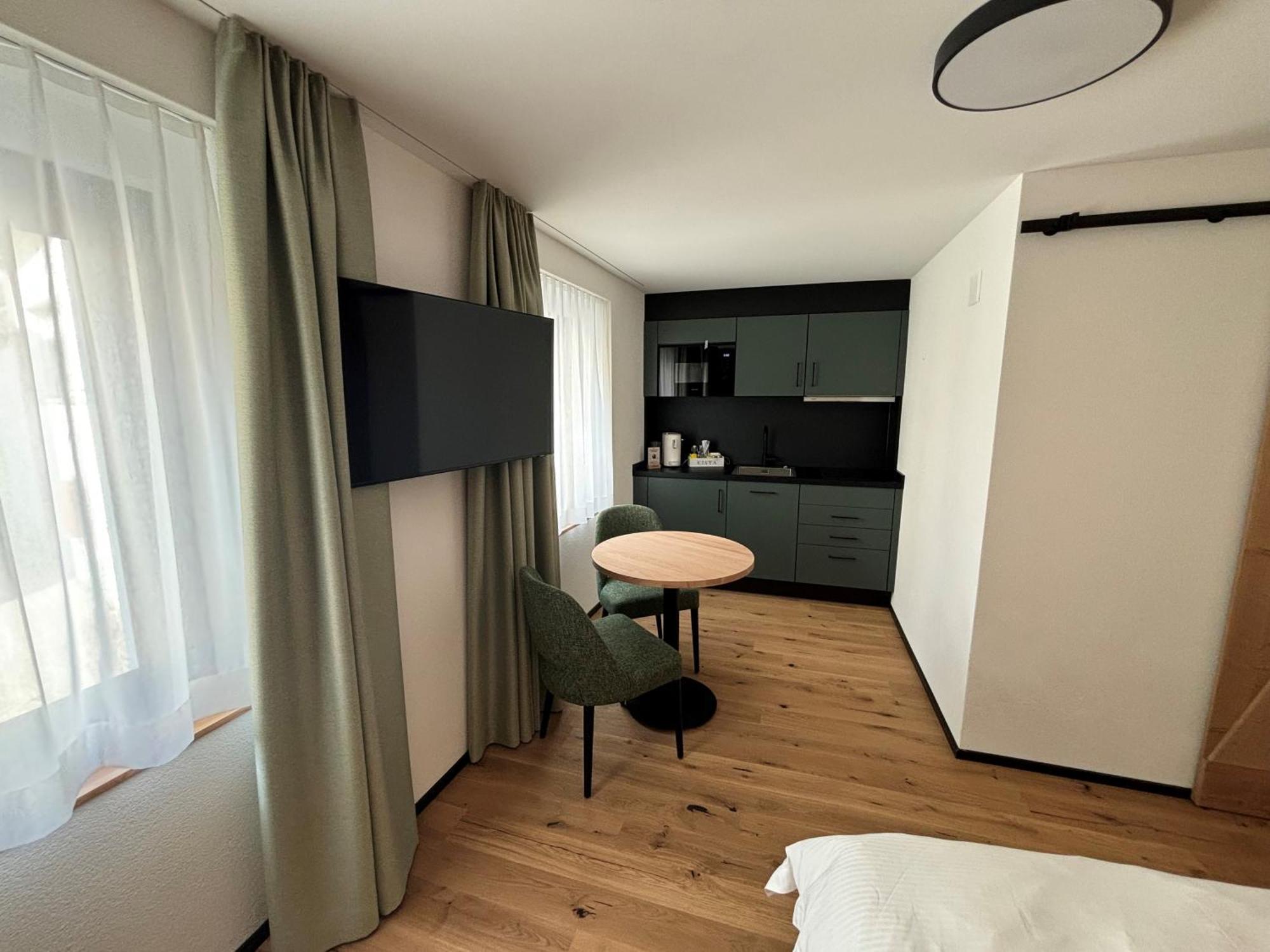 Appart Hotel Pitschonia Self Check-In Andeer Exteriör bild