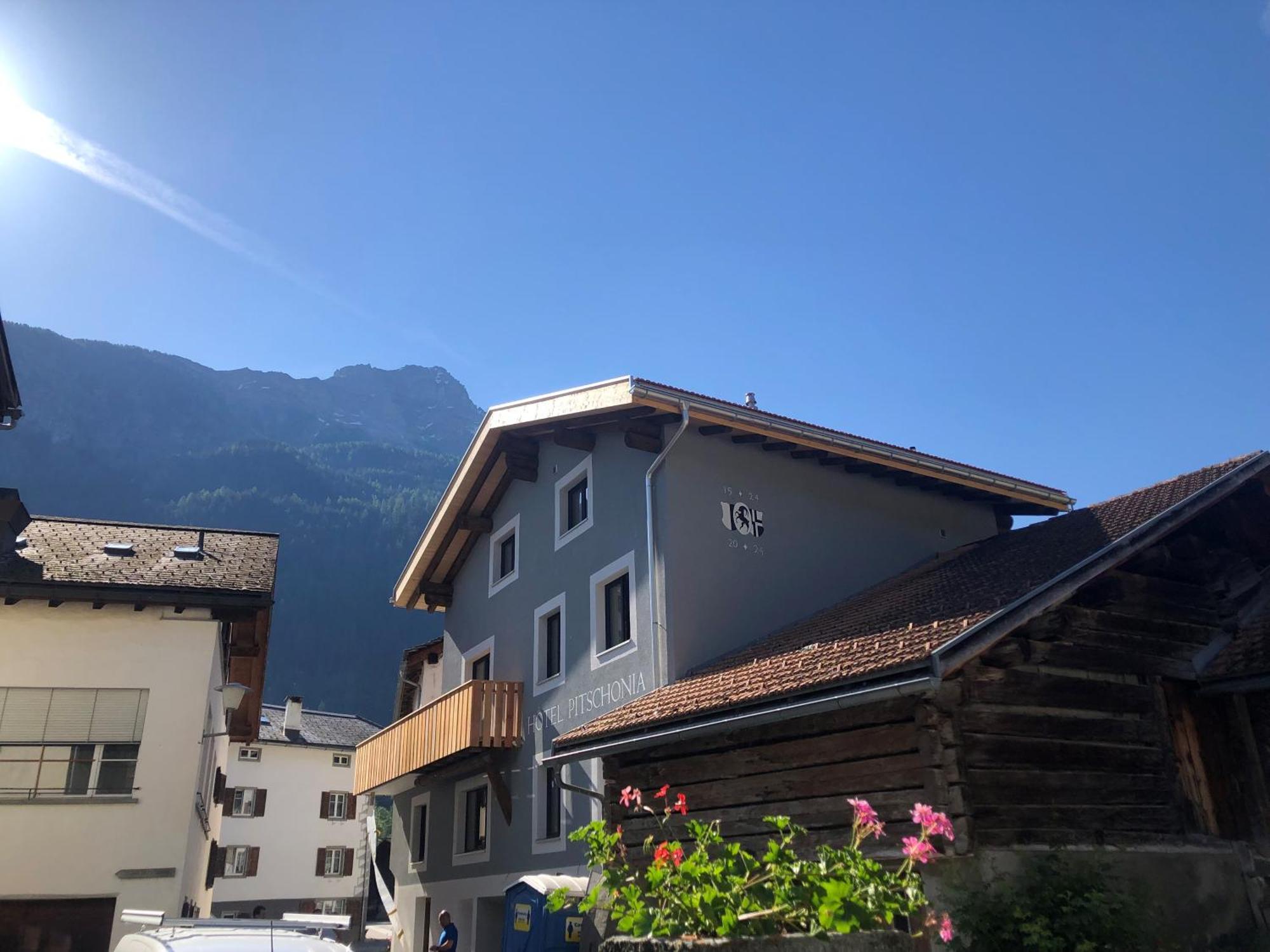 Appart Hotel Pitschonia Self Check-In Andeer Exteriör bild