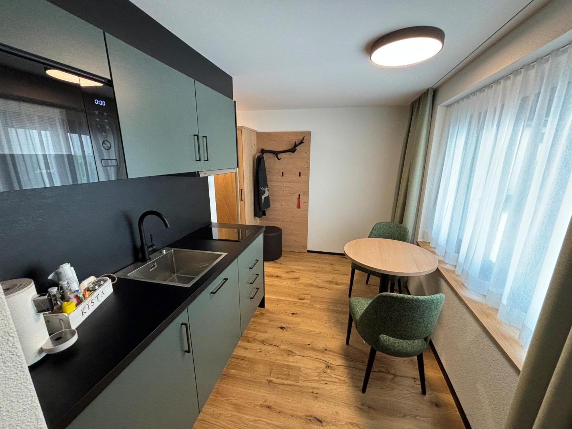Appart Hotel Pitschonia Self Check-In Andeer Exteriör bild